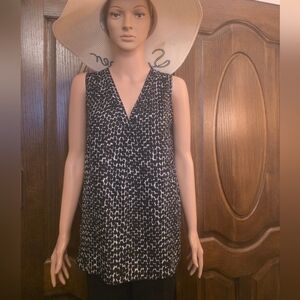 Violet & Claire Monochrome Sleeveless Blouse